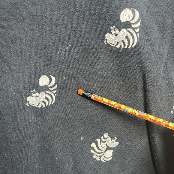 Disney Vans Large Black & White Cheshire Cat Sweatshirt Glow in the Dark - Picture 4 of 9